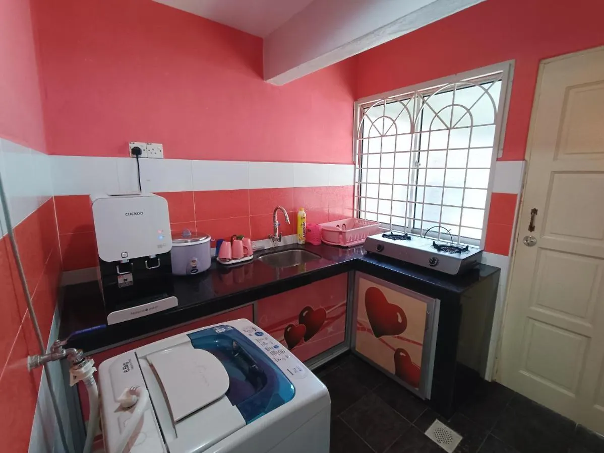 Juwita Homestay Bukit Katil - Free Unifi And 15 Minutes To Town Malacca Malaysia