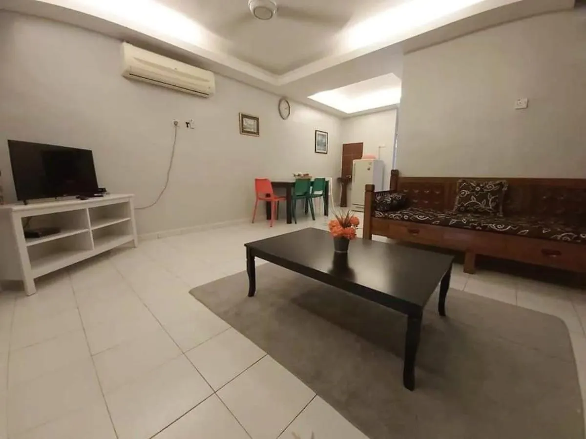 Juwita Homestay Bukit Katil - Free Unifi And 15 Minutes To Town Malacca