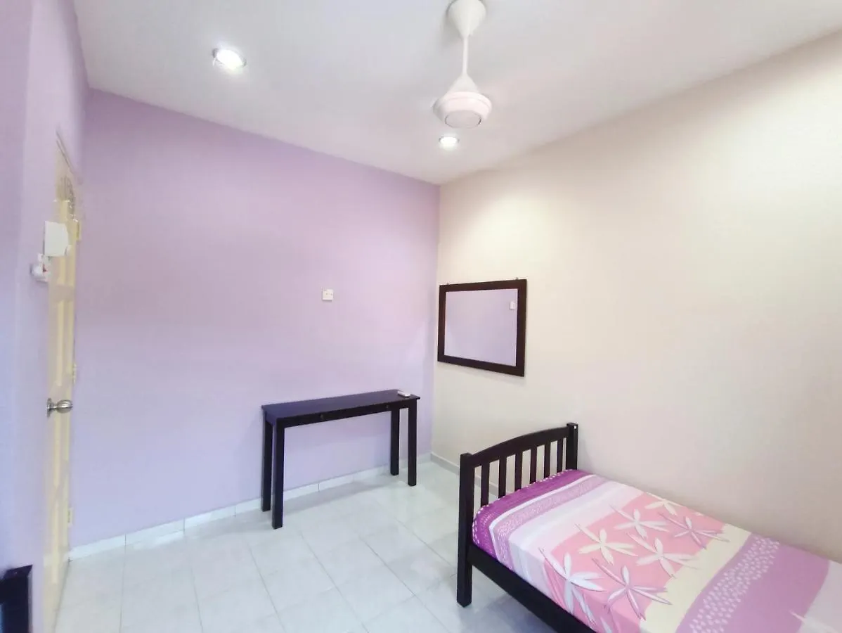 Juwita Homestay Bukit Katil - Free Unifi And 15 Minutes To Town Malacca 0*,  Malaysia