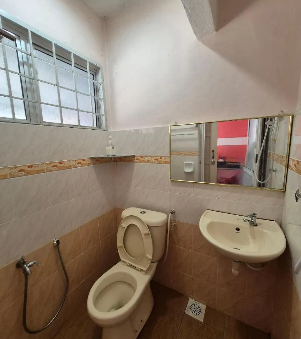 Holiday home Juwita Homestay Bukit Katil - Free Unifi And 15 Minutes To Town Malacca